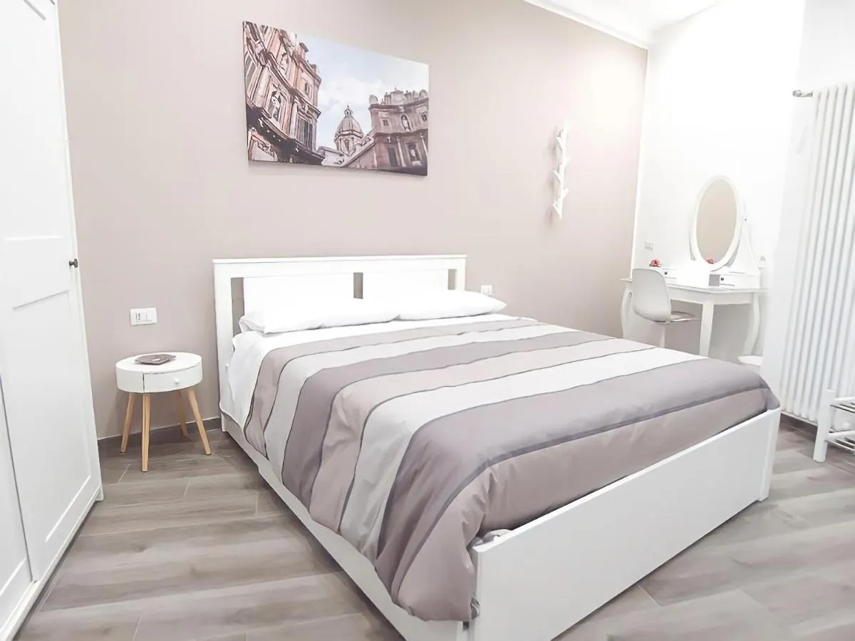 Garibaldi Rooms 29 - Piazza Marina A Palermo - In Pieno Centro.