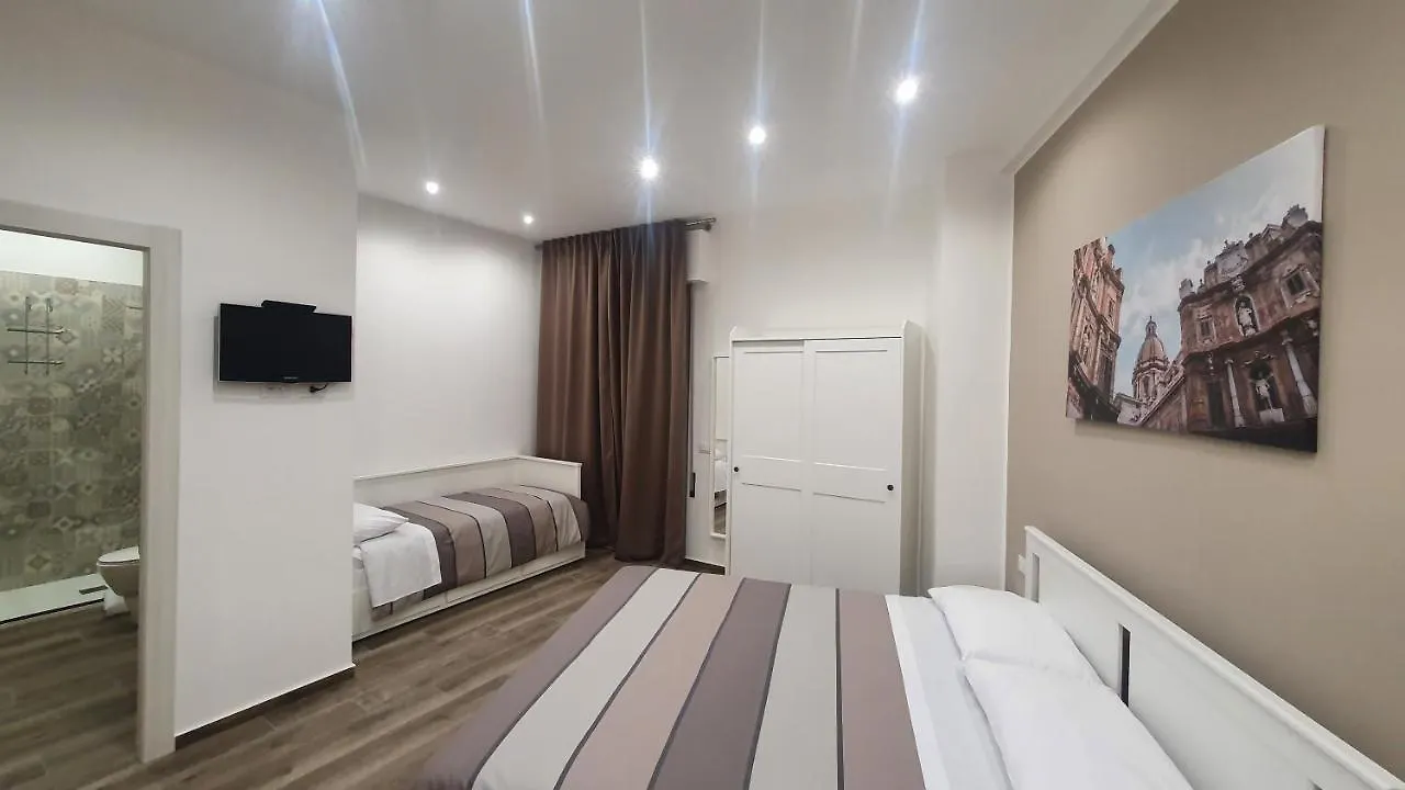Garibaldi Rooms 29 - Piazza Marina A Palermo - In Pieno Centro. 2*,